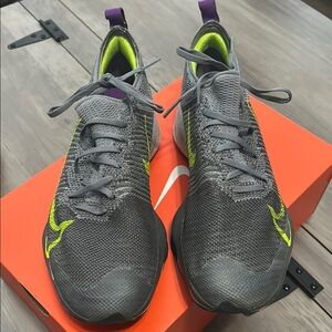 Nike Air Zoom TEMPO NEXT%